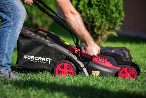 รถเข็นตัดหญ้าไร้สาย CLM-S40LiBL รถเข็นตัดหญ้าไร้สาย CLM-S40LiBL